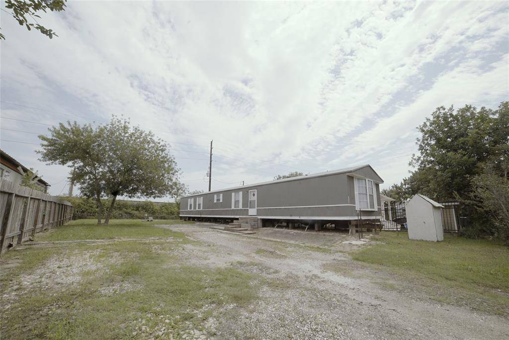 Rosharon, TX 77583,823 Scarlet DR