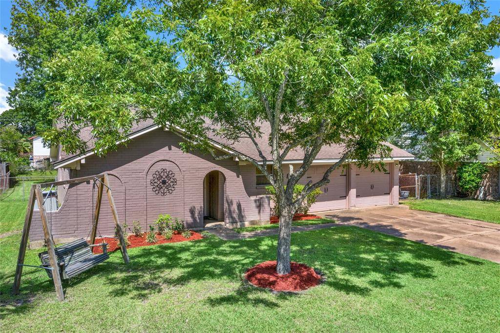 League City, TX 77573,138 Highland Terrace TER