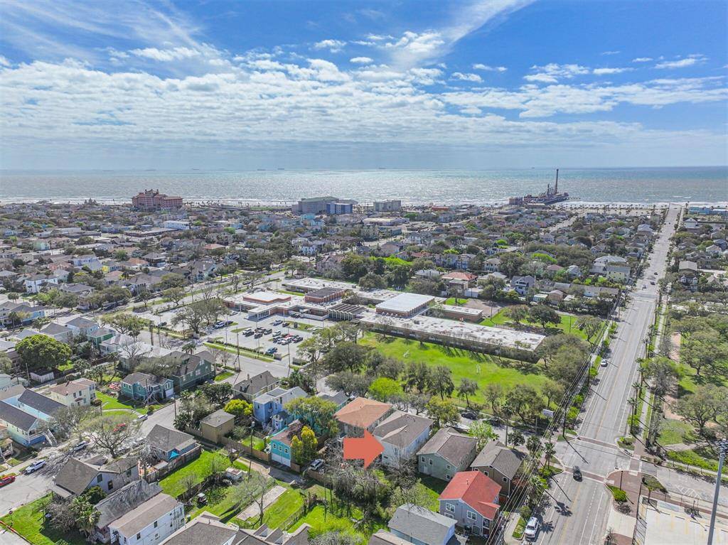 Galveston, TX 77550,2622 Ursuline ST