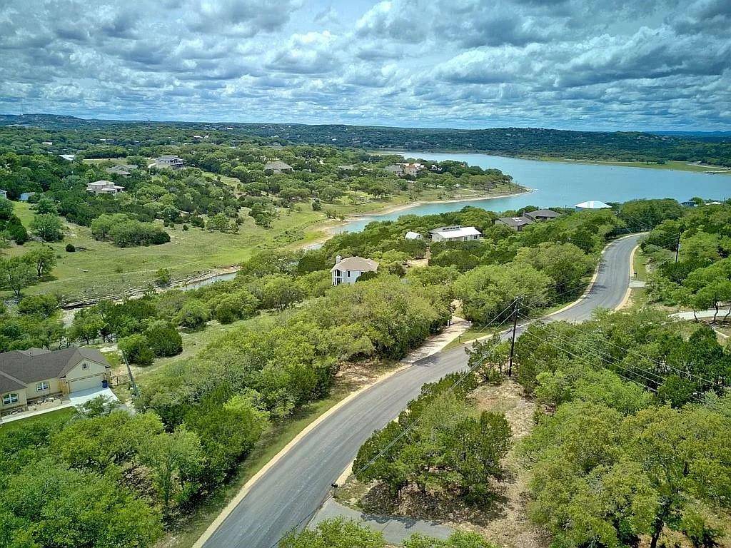 Canyon Lake, TX 78133,705 Blue Water DR