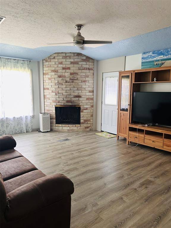 Galveston, TX 77551,31 Back Bay