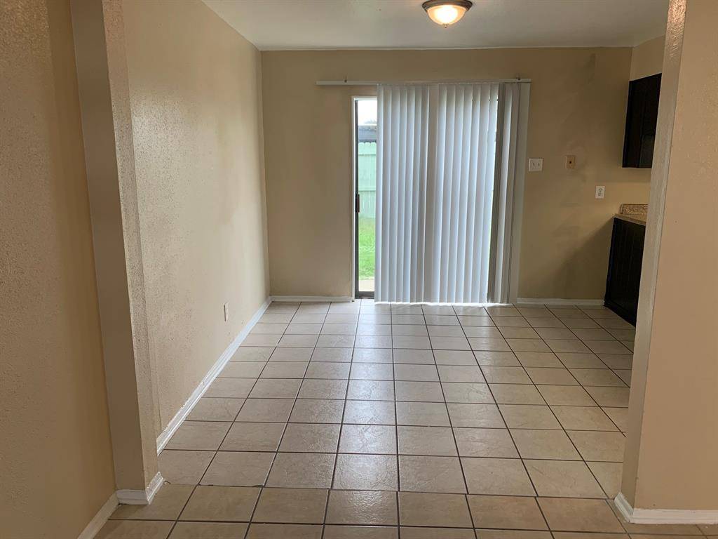 Pasadena, TX 77503,909 Birnham Woods Blvd #17