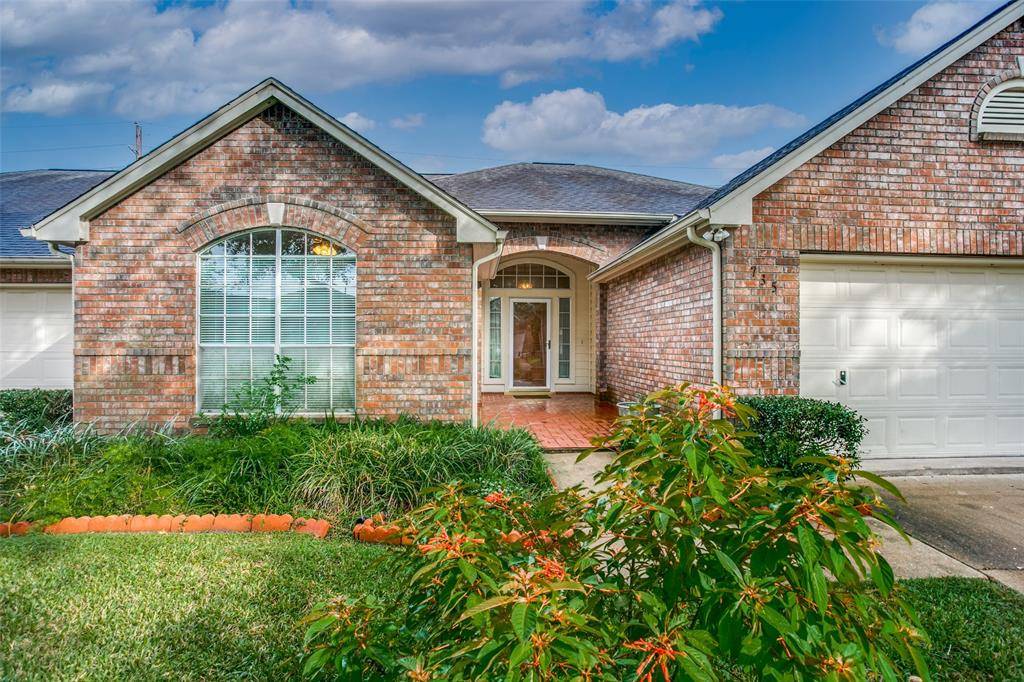 Pearland, TX 77584,735 Apple Blossom DR