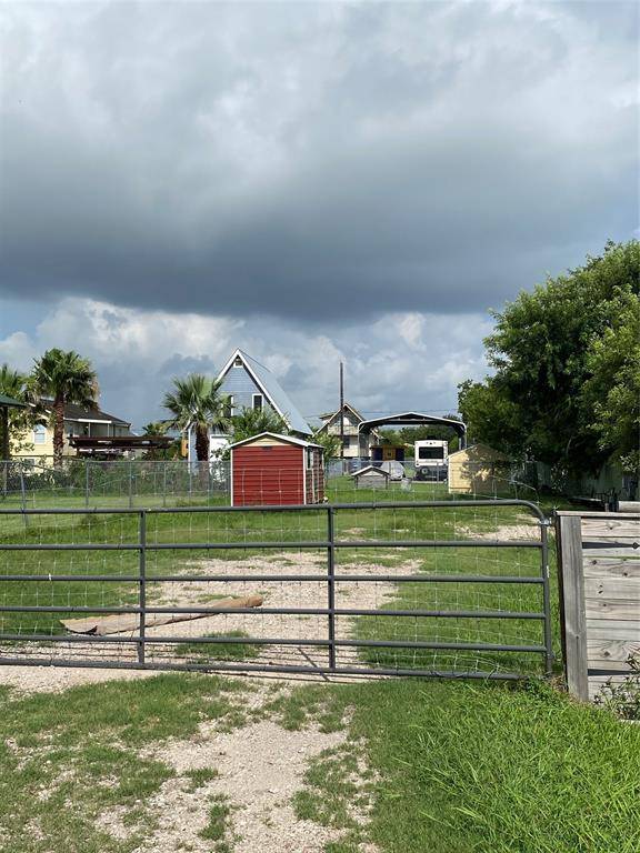 Dickinson, TX 77539,226 12th ST