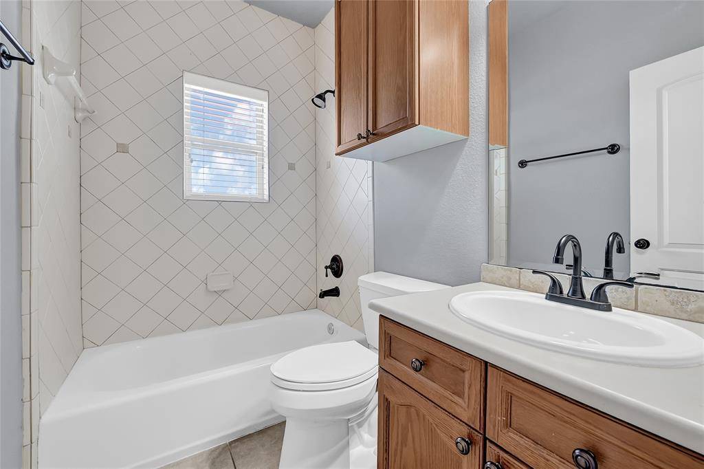 Houston, TX 77096,5738 Ariel ST