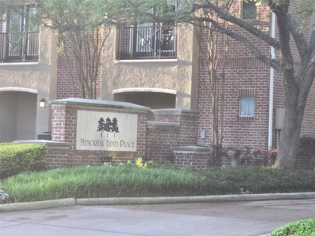 Houston, TX 77024,12707 Boheme Dr #704