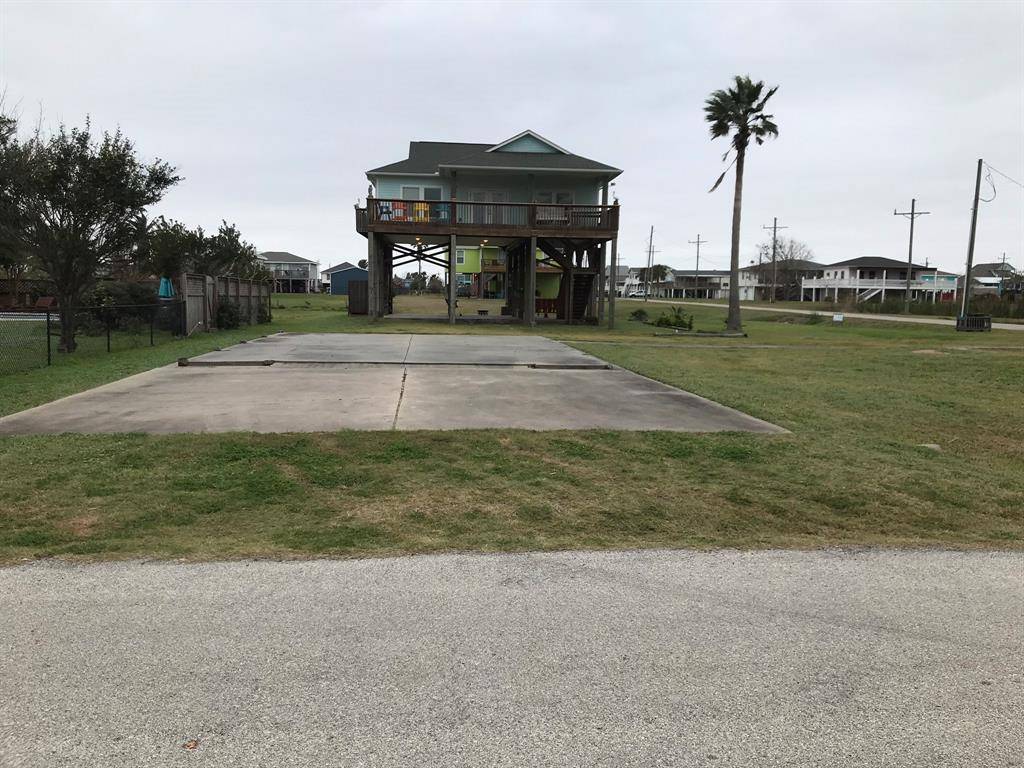 Crystal Beach, TX 77650,941 Surfview