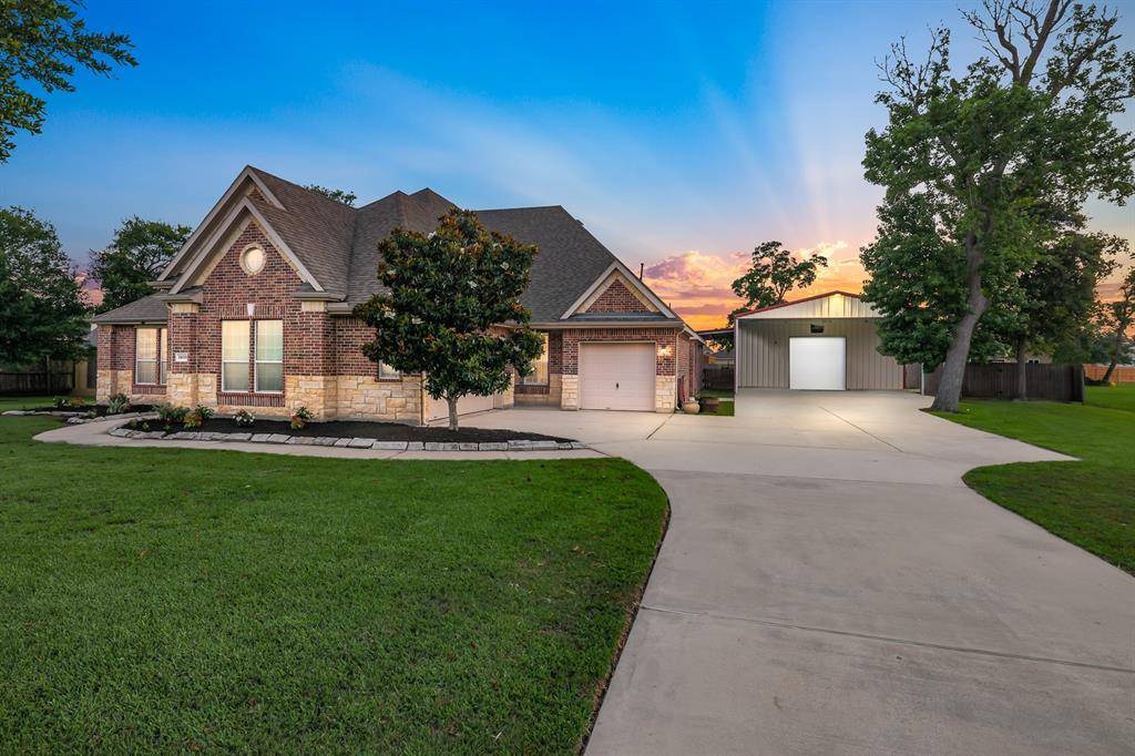 Beach City, TX 77523,14611 Bay Wind CT