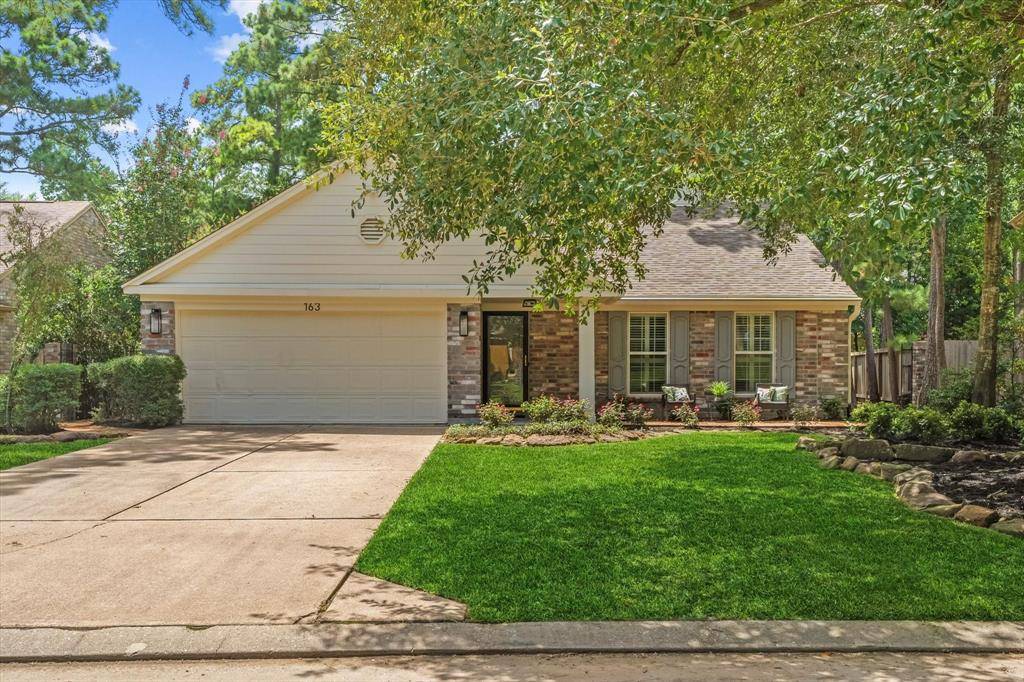 The Woodlands, TX 77381,163 W Village Knoll CIR