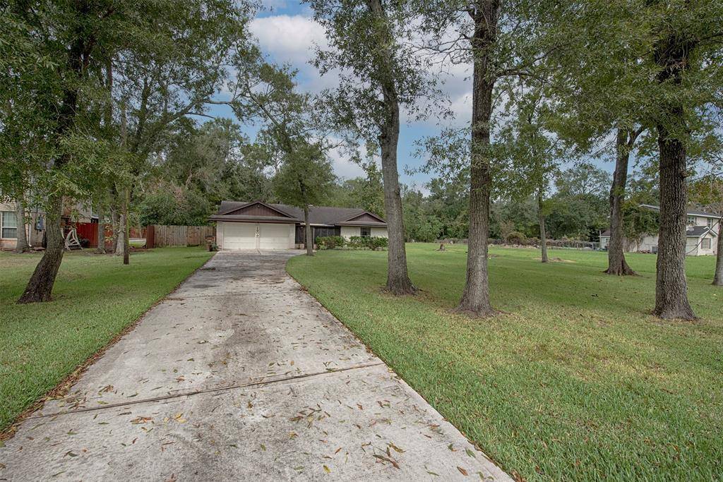 Dickinson, TX 77539,1309 Oak Hollow DR