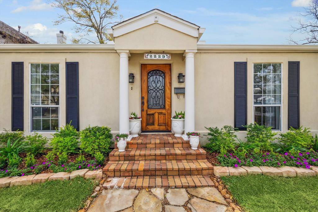 Houston, TX 77098,2229 Portsmouth ST