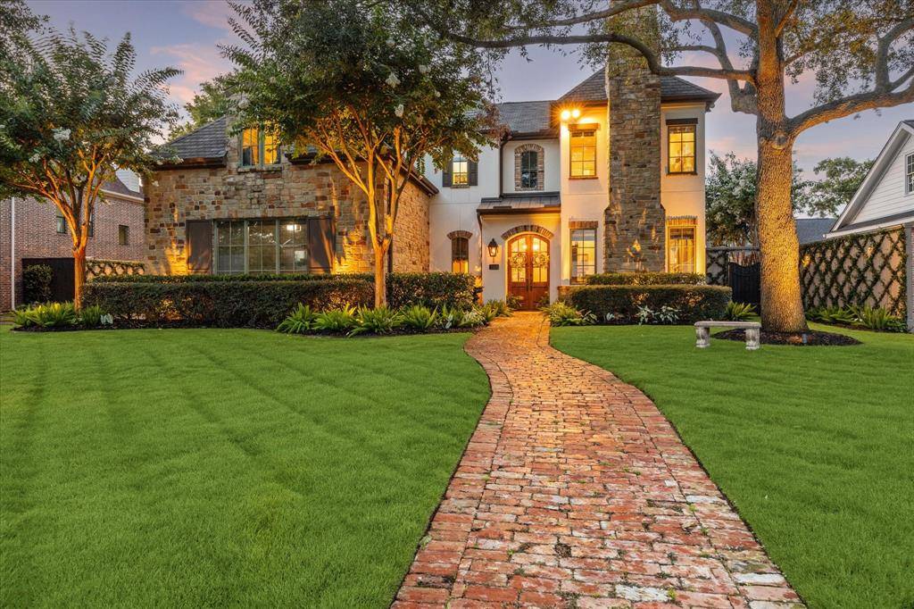Houston, TX 77055,7614 Brykerwoods DR