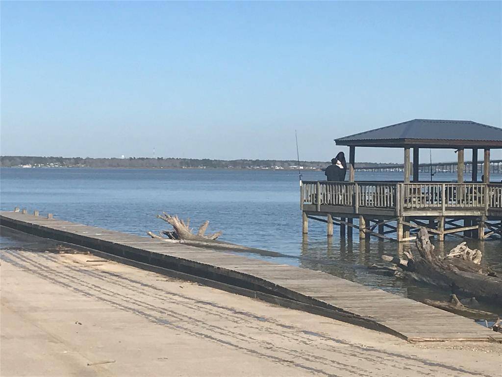 Point Blank, TX 77364,130 Casablanca DR