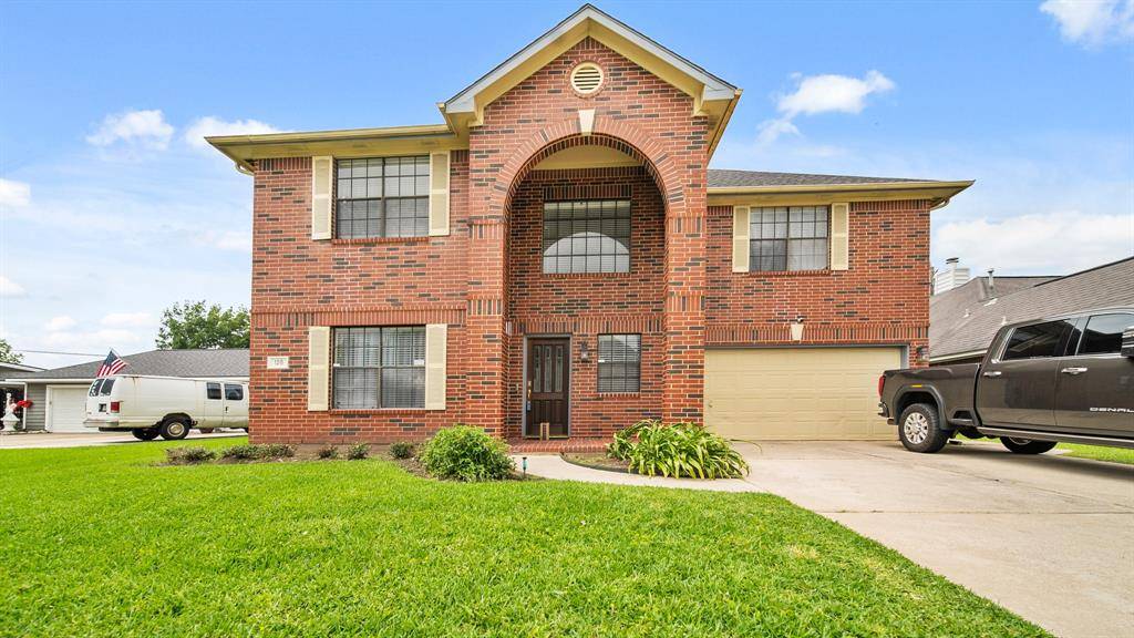 Houston, TX 77015,128 Black Walnut DR