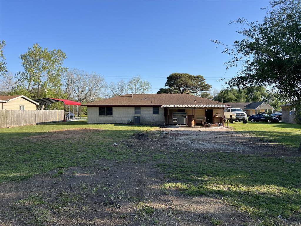 Palacios, TX 77465,1006 Perryman AVE