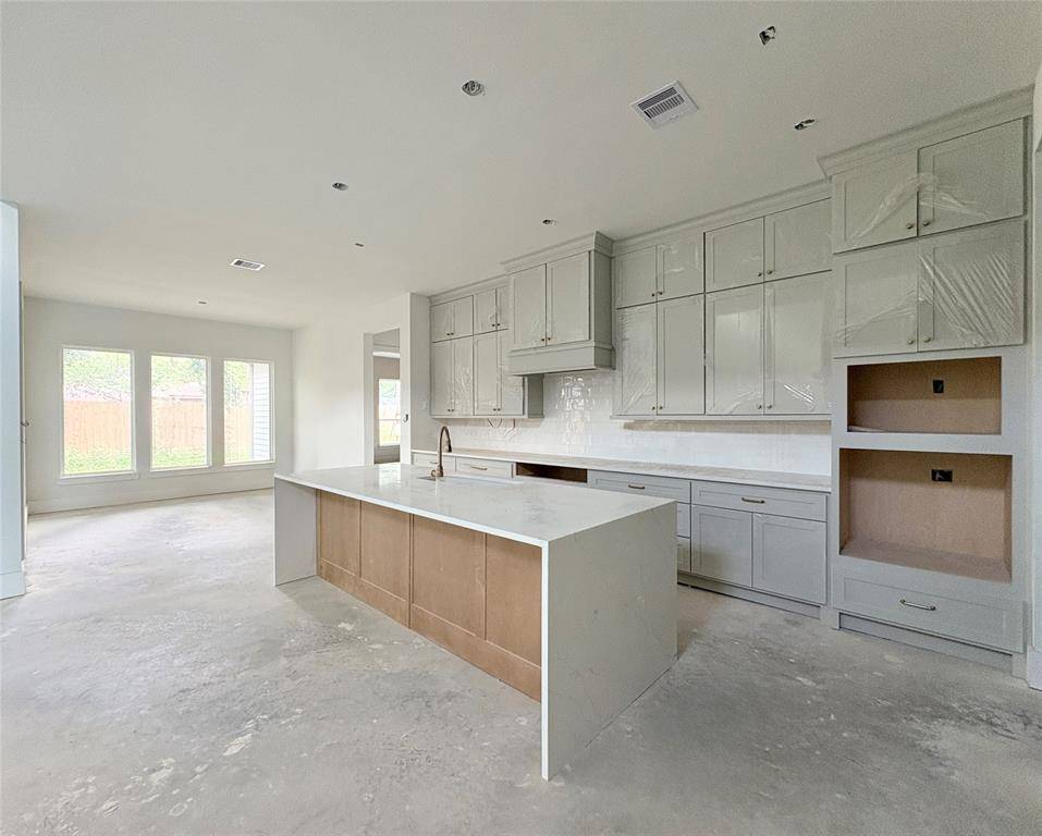 Houston, TX 77055,1905 Norcrest DR