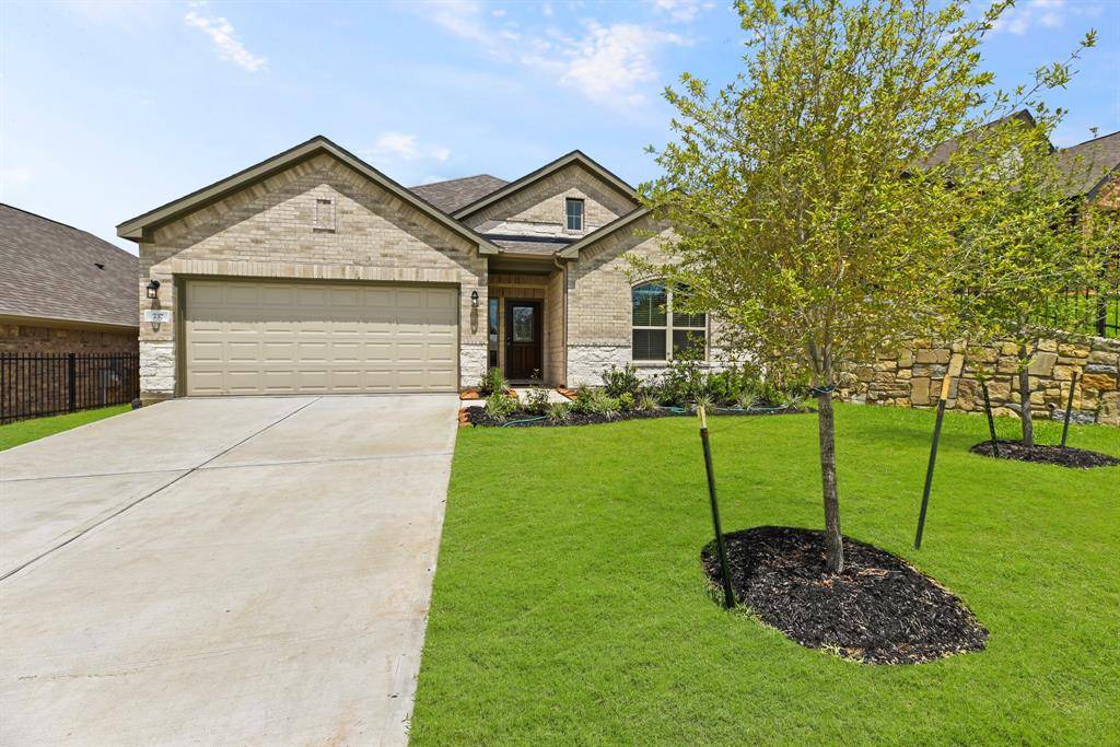 Conroe, TX 77304,737 Yellow Birch LN