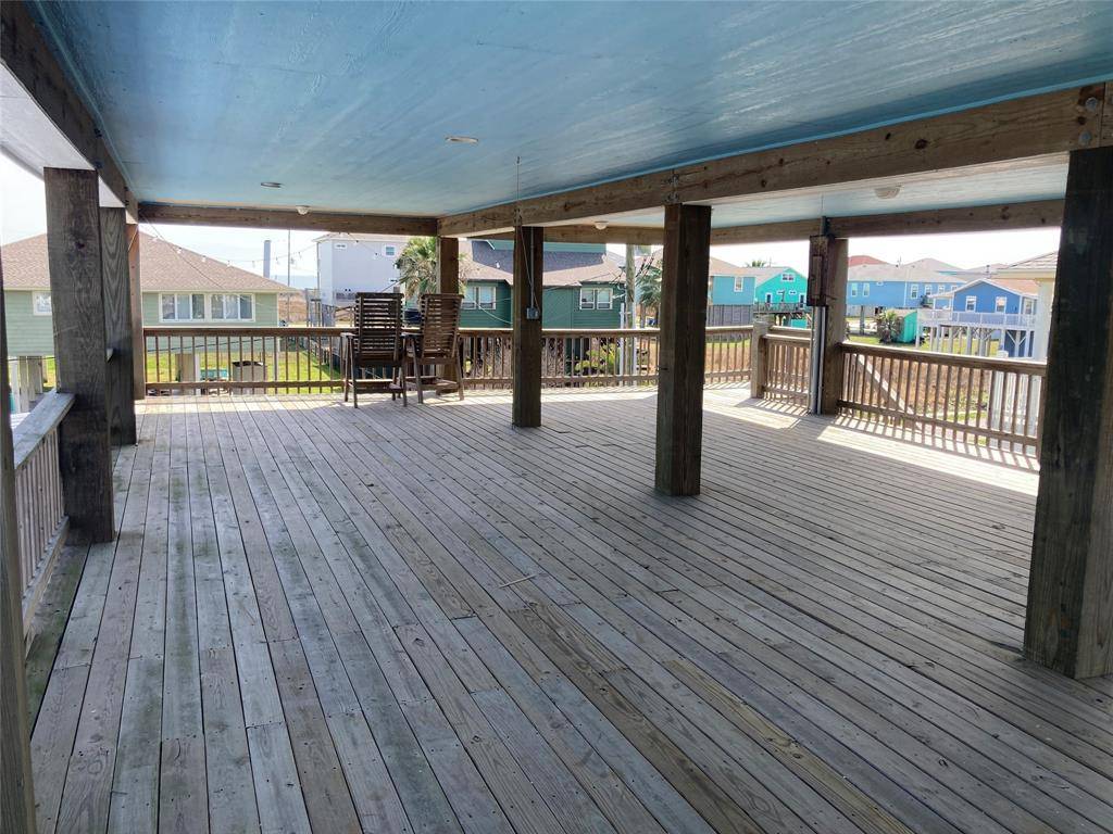 Crystal Beach, TX 77650,147 Ocean View