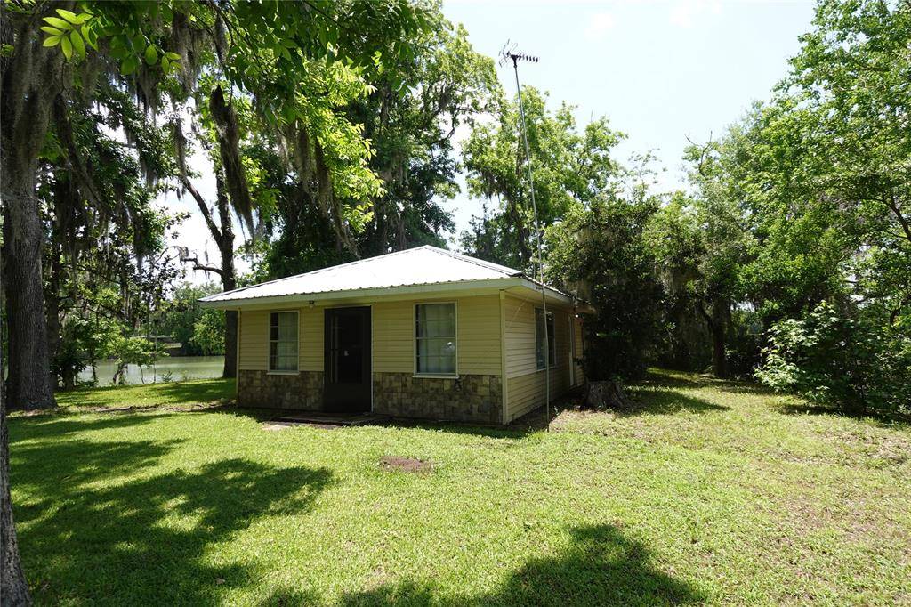 Livingston, TX 77351,215 Weldon