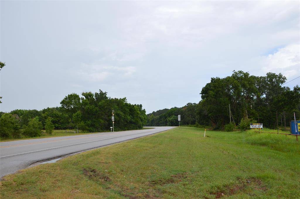 Plantersville, TX 77363,0007 Hwy 105 E