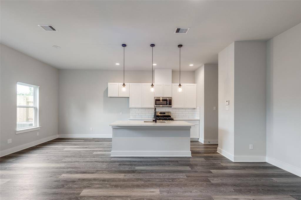 Houston, TX 77048,13138 Perennial Springs Dr