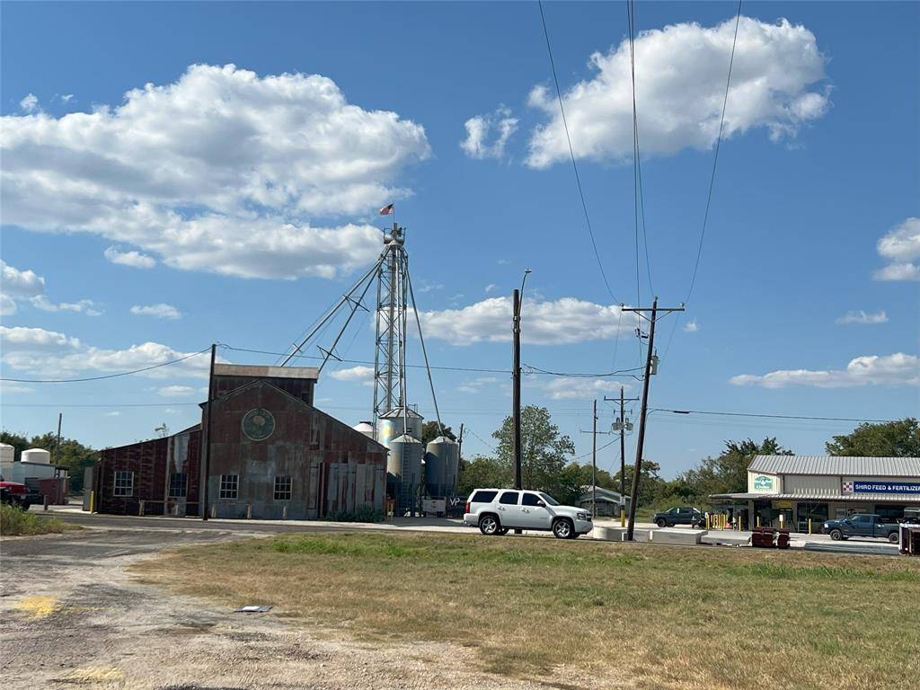 Richards, TX 77873,19564 Highway 30