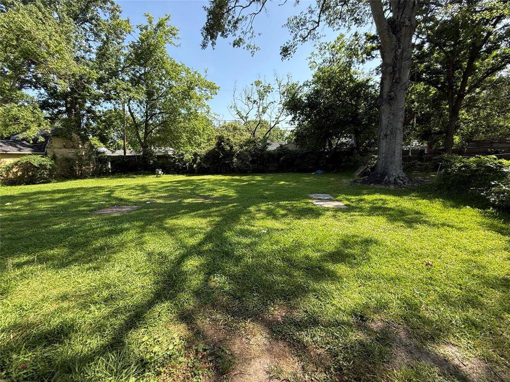 Baytown, TX 77520,1307 Olive ST