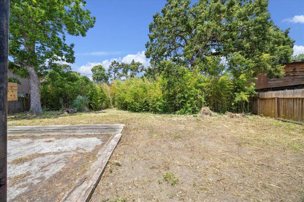 Houston, TX 77027,6 Briar Dale CT