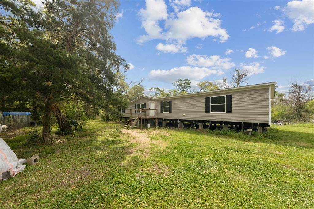 Brazoria, TX 77422,17968 County Road 426