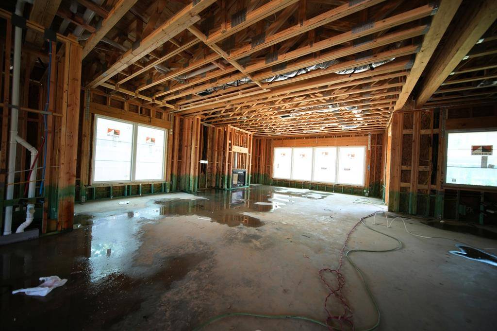 Houston, TX 77018,1438 Wakefield DR
