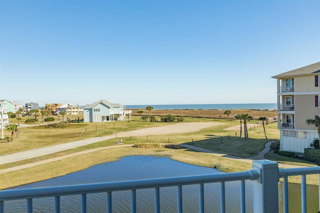 Galveston, TX 77554,4131 Pointe West DR #201