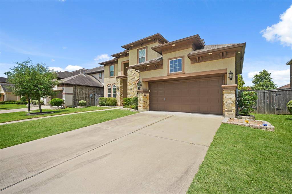 Sugar Land, TX 77479,5706 Jenolan Ridge LN