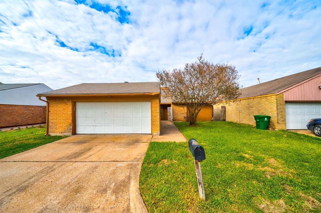 Houston, TX 77036,10126 Pebble Park LN