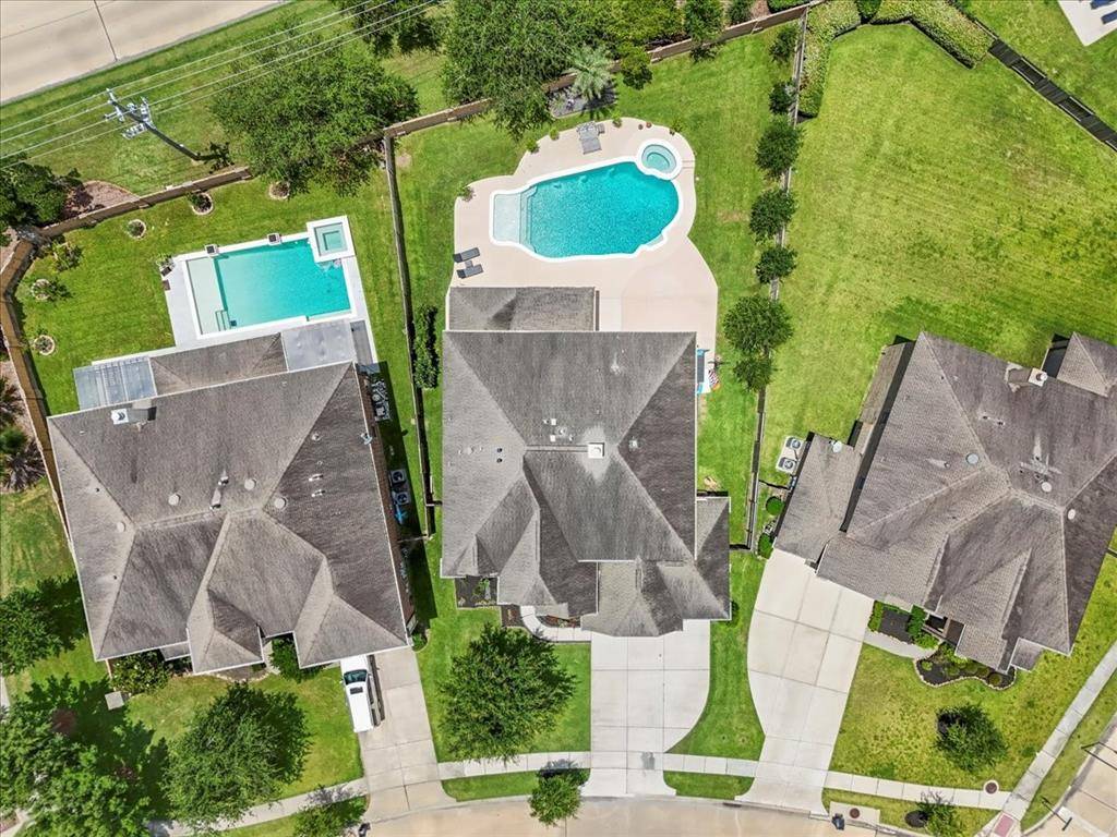 League City, TX 77573,2433 Pamplona LN