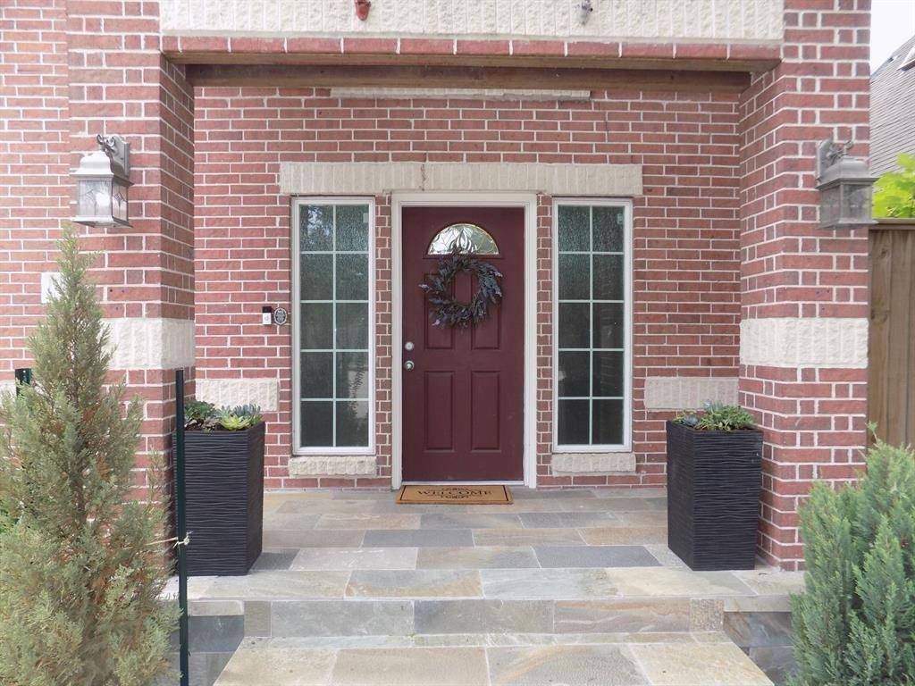 West University Place, TX 77005,4254 Bissonnet ST