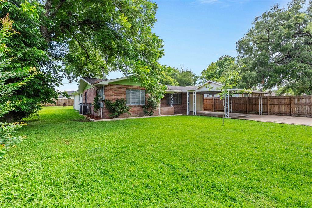 Houston, TX 77037,710 Vashti DR