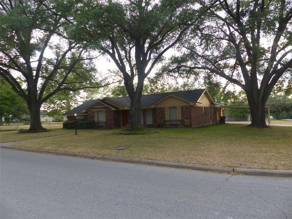 Hempstead, TX 77445,1805 9th ST