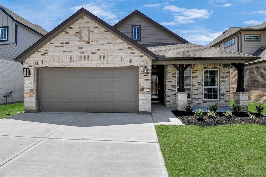 Houston, TX 77044,10915 West Fall Fern Circle