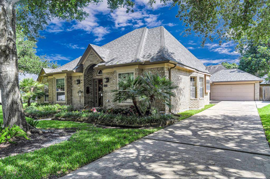 Sugar Land, TX 77479,6739 Wildacre DR