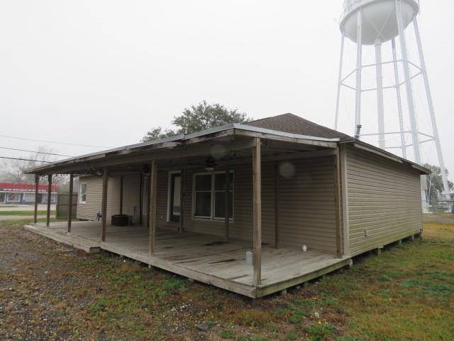 Port Neches, TX 77651,2113 2nd ST