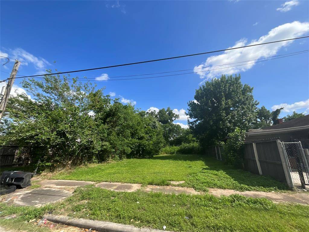 Houston, TX 77020,4806 Farmer ST