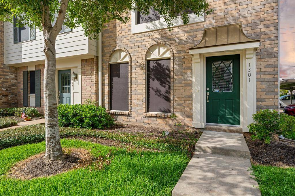 Sugar Land, TX 77479,2810 Grants Lake Blvd #1301