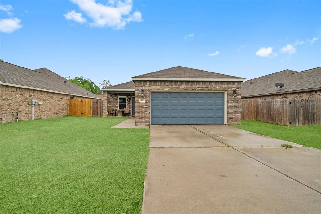 Willis, TX 77318,14982 Port CIR