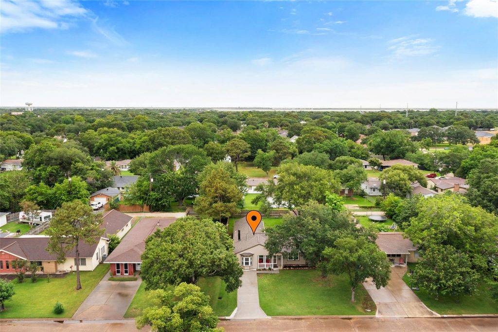 Texas City, TX 77590,1518 14th AVE N