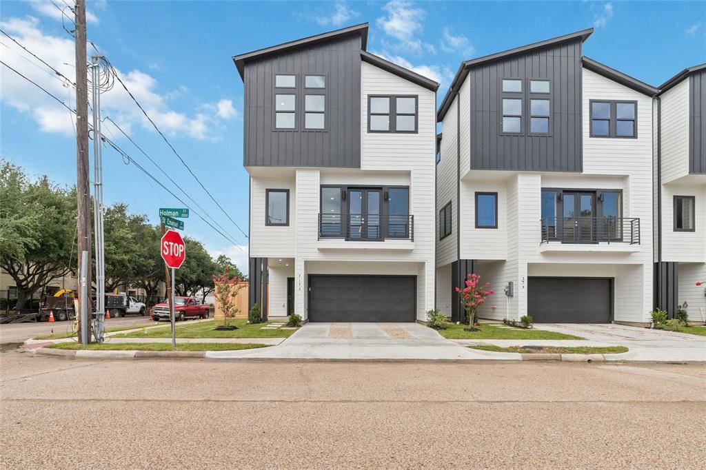 Houston, TX 77004,2107 Holman