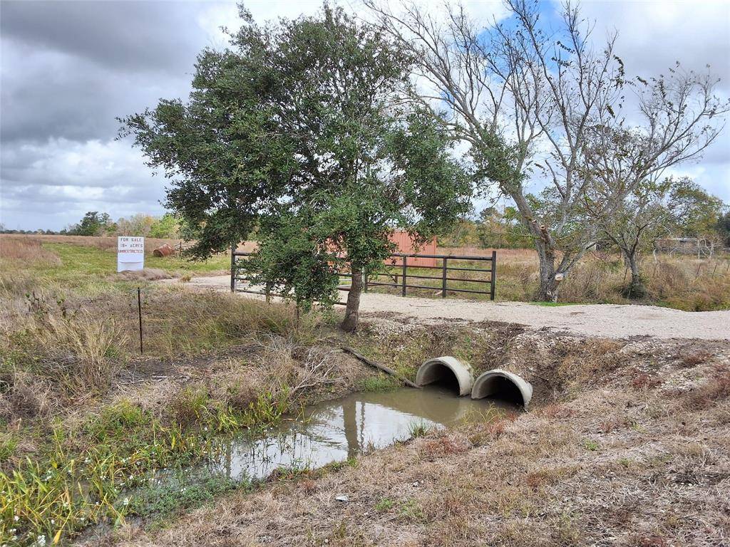 Angleton, TX 77515,0 CR-49 OFF 288 HWY