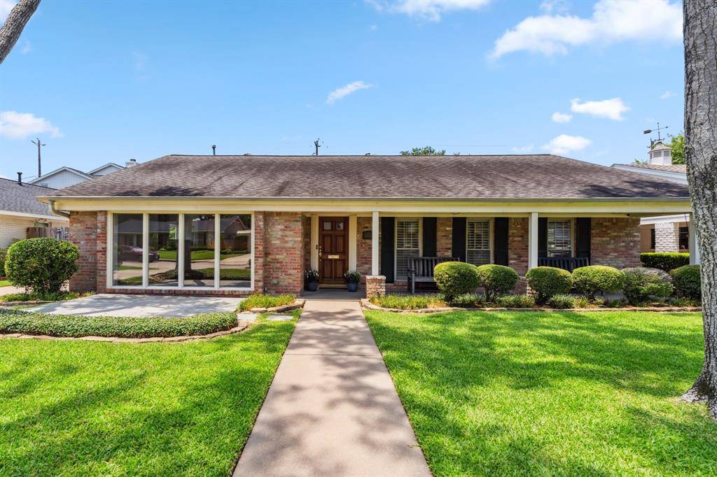Houston, TX 77057,6224 Overbrook LN