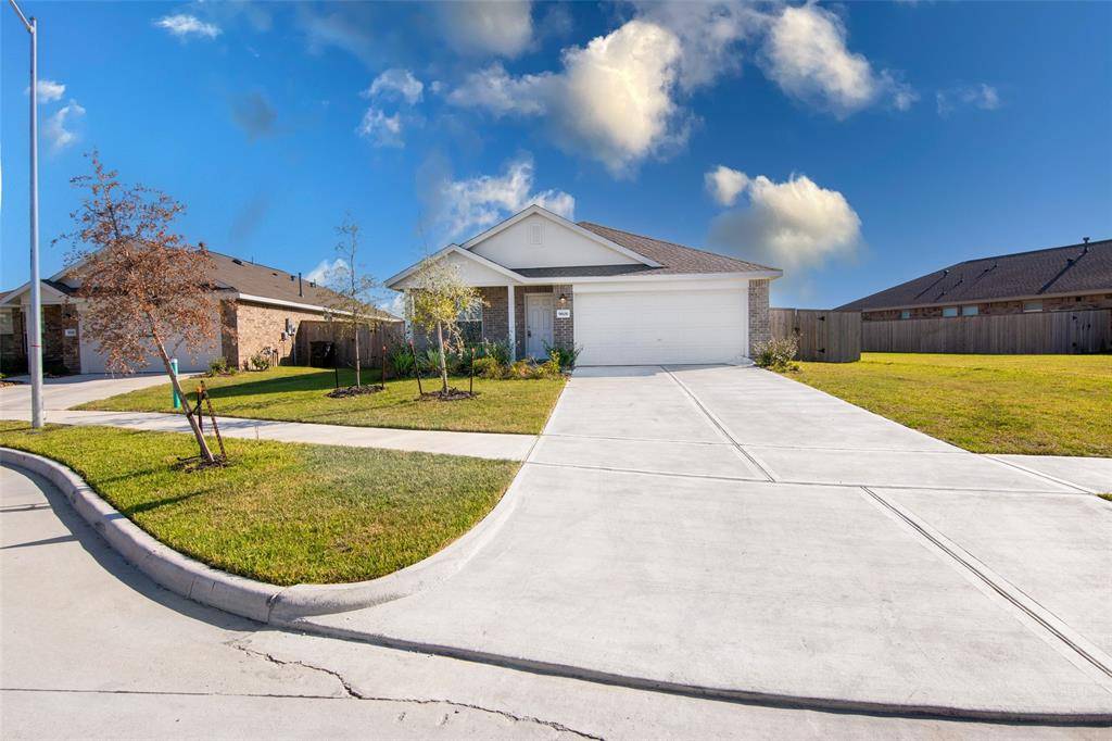 Baytown, TX 77521,9606 fulvetta briar court