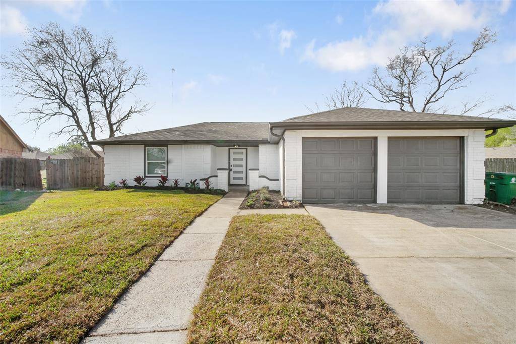 Houston, TX 77489,17215 Quiet Covey CT