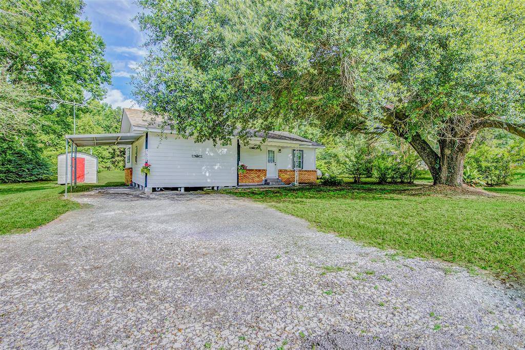 Woodville, TX 75979,7650 US Highway 69 S